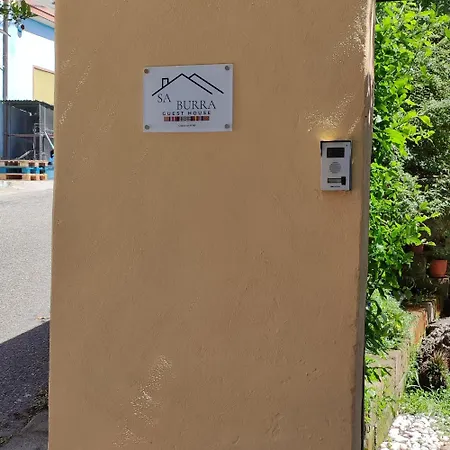 招待所 Sa Burra Gadoni