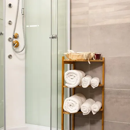 ゲストハウス Sa Burra 3*